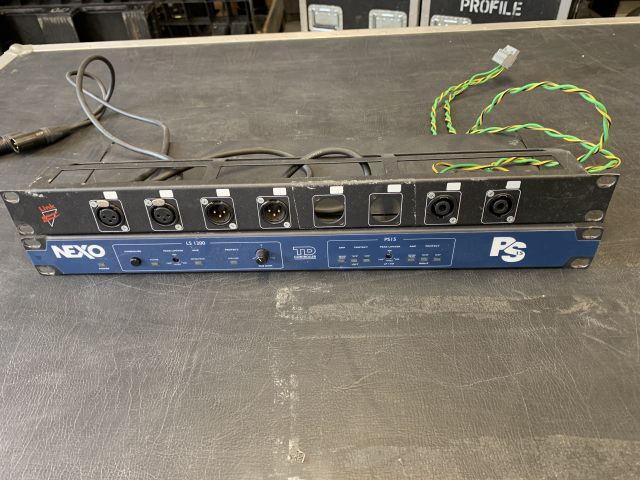 866634-1 Nexo PS15 + TD Controller