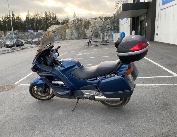 890766-2 Honda Powersports ST1100 Pan-European 1.1 - 1999