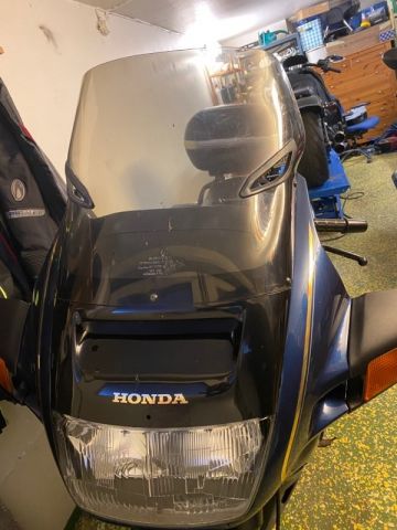 890766-8 Honda Powersports ST1100 Pan-European 1.1 - 1999