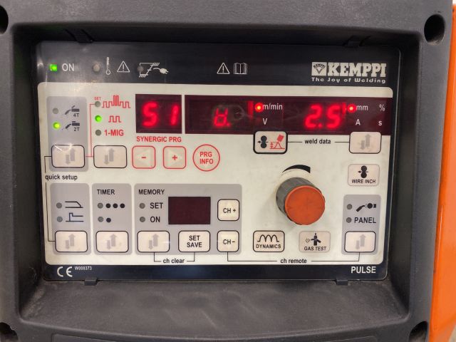 878935-4 Migsvets Kemppi Kempact Pulse 3000