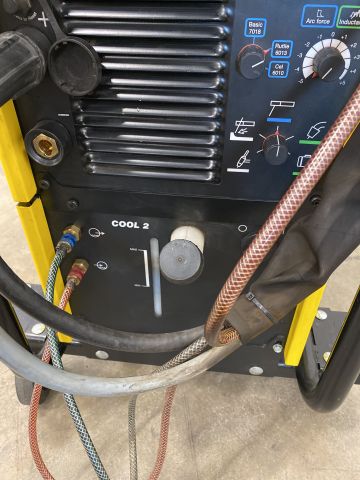 878950-6 Multi-method welding ESAB Warrior 400i CC / CV