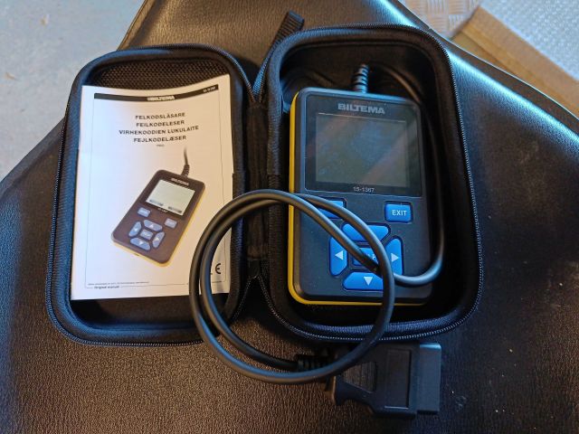 688606-1 Error code reader for vehicles