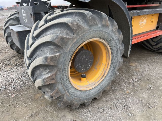 870587-12 Wheel excavator Volvo EW160E, 8765h -16