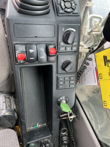 870587-65 Wheel excavator Volvo EW160E, 8765h -16