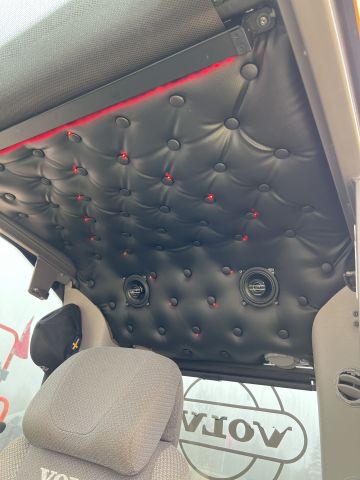 870587-76 Wheel excavator Volvo EW160E, 8765h -16