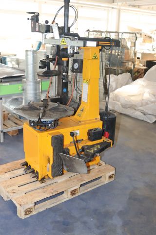 891709-2 Däckomläggningsmaskin