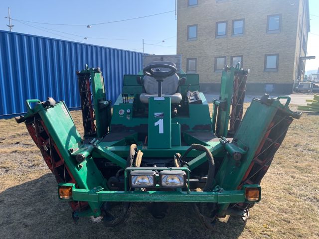 876646-8 Fairway mower Ransomes Commander 3520