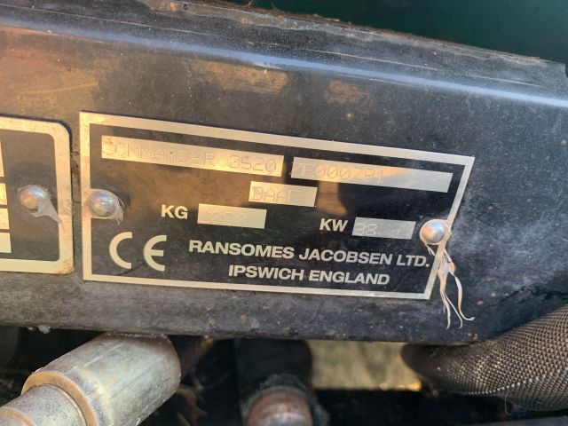 876646-27 Fairway mower Ransomes Commander 3520