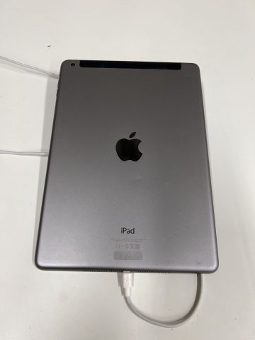 867850-6 iPad Air (1st generation) - 2013/2014 - FREE SHIPPING
