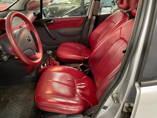 853043-10 Mercedes-Benz A 160 Elegance Edition Häkkinen - 2000