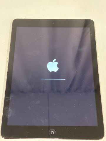 867850-11 iPad Air (1st generation) - 2013/2014 - FREE SHIPPING
