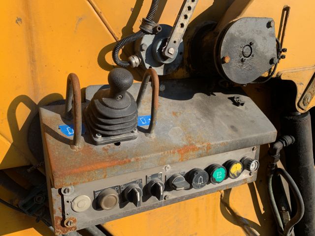 876653-14 Sopbil Volvo 6X2 FE340 (331 hp, 256026 km) -2013