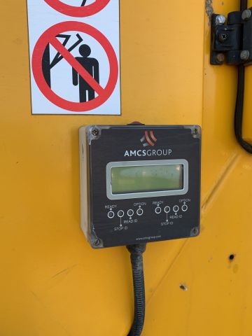 876653-21 Sopbil Volvo 6X2 FE340 (331 hp, 256026 km) -2013