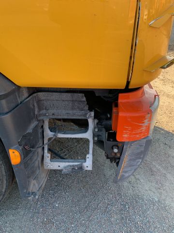 876653-23 Sopbil Volvo 6X2 FE340 (331 hp, 256026 km) -2013