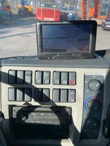 876653-42 Sopbil Volvo 6X2 FE340 (331 hp, 256026 km) -2013