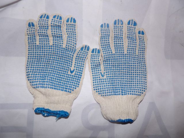 891891-1 120 pairs of gloves stl. 10 - Free Shipping