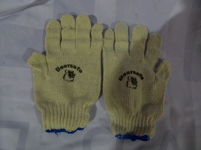 891891-4 120 pairs of gloves stl. 10 - Free Shipping