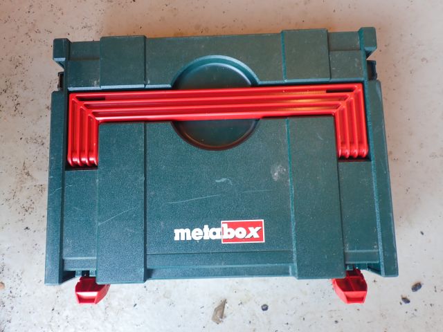 778111-4 Metabo LF 724 S paint remover