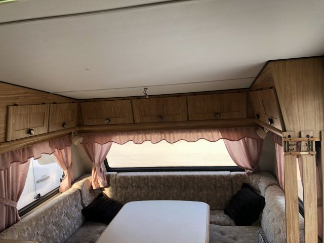 892288-15 Caravan POLARVAGNEN POLAR 620 AE -90