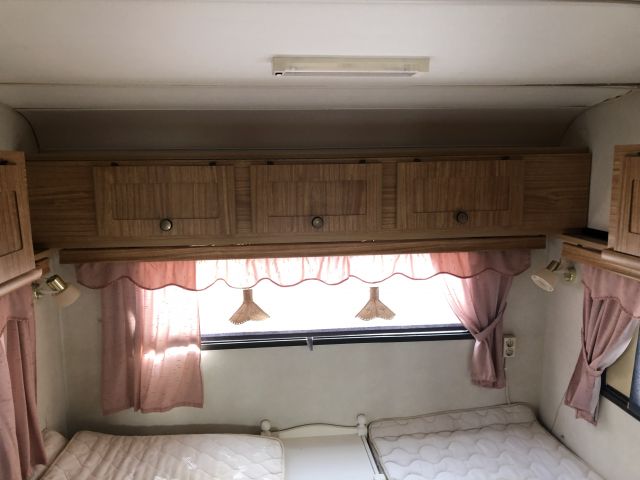 892288-27 Caravan POLARVAGNEN POLAR 620 AE -90