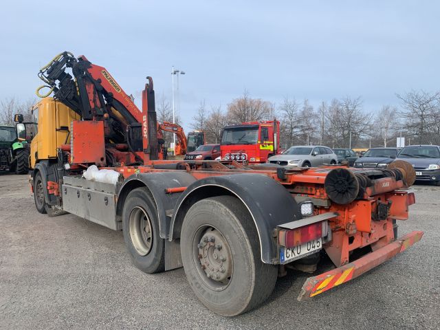892492-4 Load changer with crane Scania P380LB 6X2 * 4 HNA (374 hp, 324181 km) -2011
