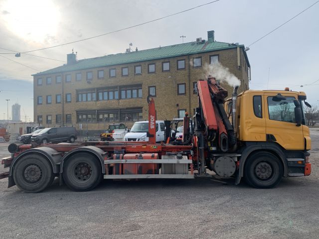 892492-7 Load changer with crane Scania P380LB 6X2 * 4 HNA (374 hp, 324181 km) -2011