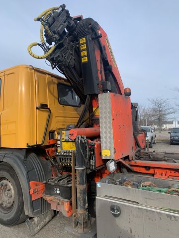 892492-15 Load changer with crane Scania P380LB 6X2 * 4 HNA (374 hp, 324181 km) -2011