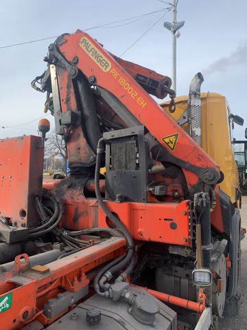 892492-20 Load changer with crane Scania P380LB 6X2 * 4 HNA (374 hp, 324181 km) -2011