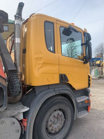 892492-23 Load changer with crane Scania P380LB 6X2 * 4 HNA (374 hp, 324181 km) -2011