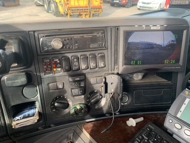 892492-38 Load changer with crane Scania P380LB 6X2 * 4 HNA (374 hp, 324181 km) -2011