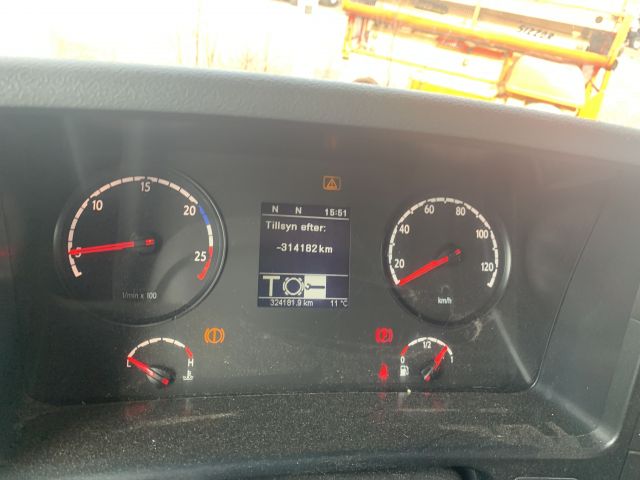 892492-48 Load changer with crane Scania P380LB 6X2 * 4 HNA (374 hp, 324181 km) -2011