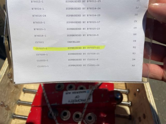 877124-6 Jack fitting FWD Body STA 294,5