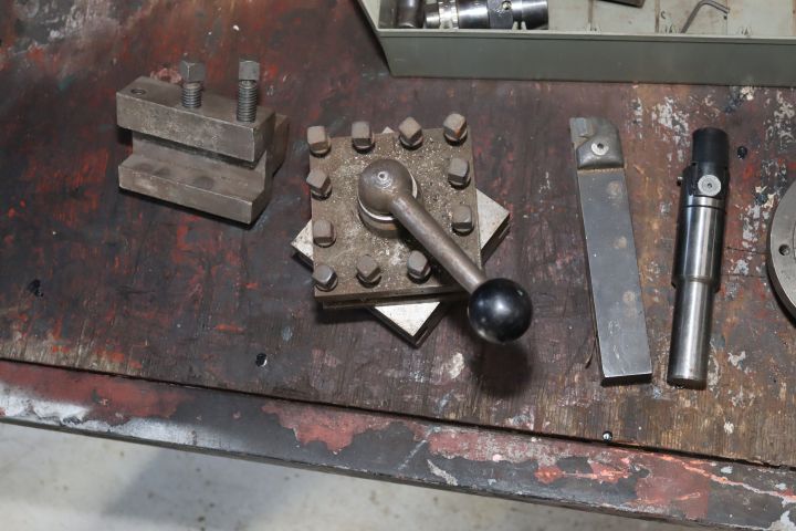 894044-2 Bracket for tools in lathe, cutting holder, milling crab, fine drill head, drills with carbide tip.