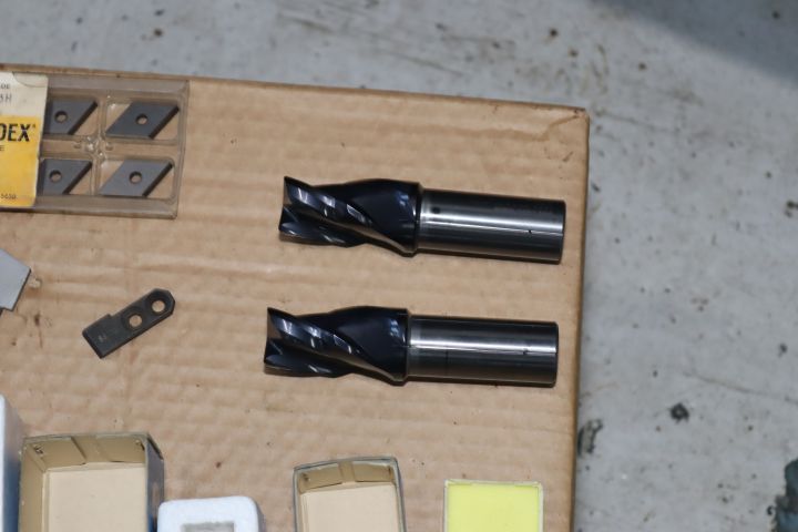 894044-8 Bracket for tools in lathe, cutting holder, milling crab, fine drill head, drills with carbide tip.