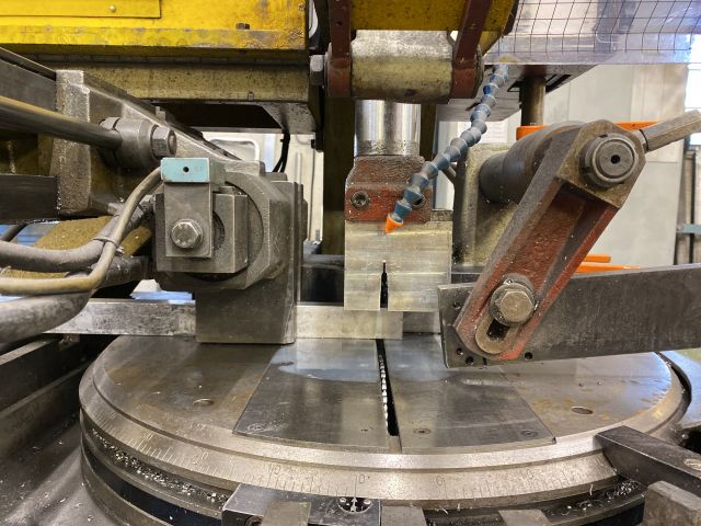 892751-5 Automatkap. Horizon Brown 425