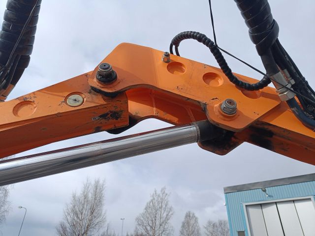 826443-33 Shrubber Hymac TDH VAG 800 TR