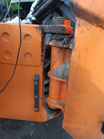 826443-39 Shrubber Hymac TDH VAG 800 TR