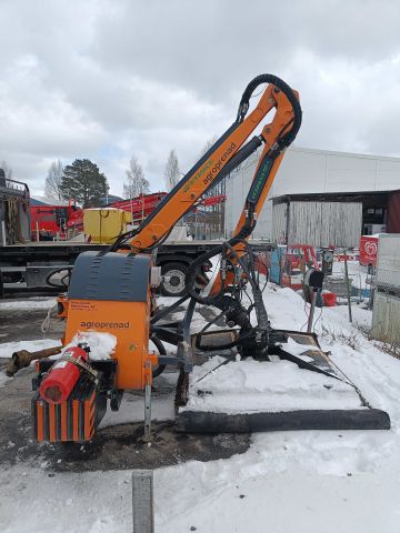 826443-3 Shrubber Hymac TDH VAG 800 TR