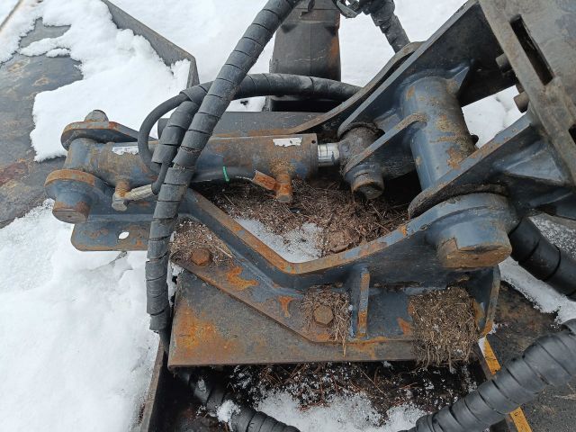 826443-53 Shrubber Hymac TDH VAG 800 TR