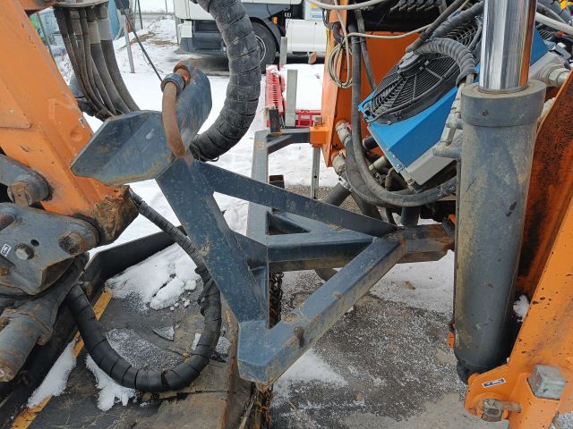 826443-54 Shrubber Hymac TDH VAG 800 TR