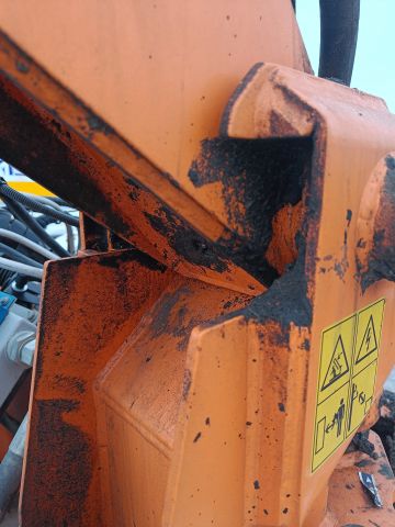 826443-58 Shrubber Hymac TDH VAG 800 TR