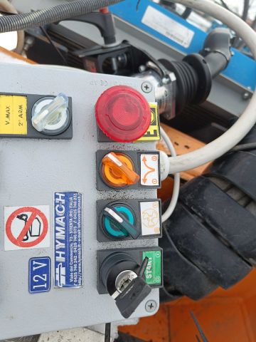 826443-62 Shrubber Hymac TDH VAG 800 TR