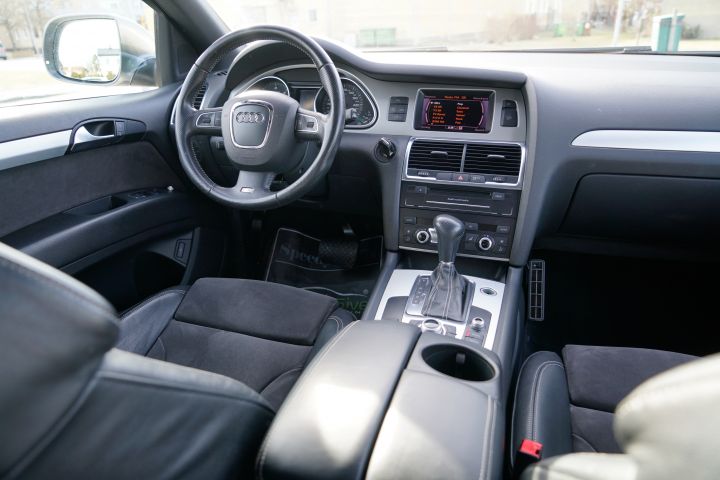 894089-21 Audi Q7 3.0 TDI V6 quattro TipTronic - 2011