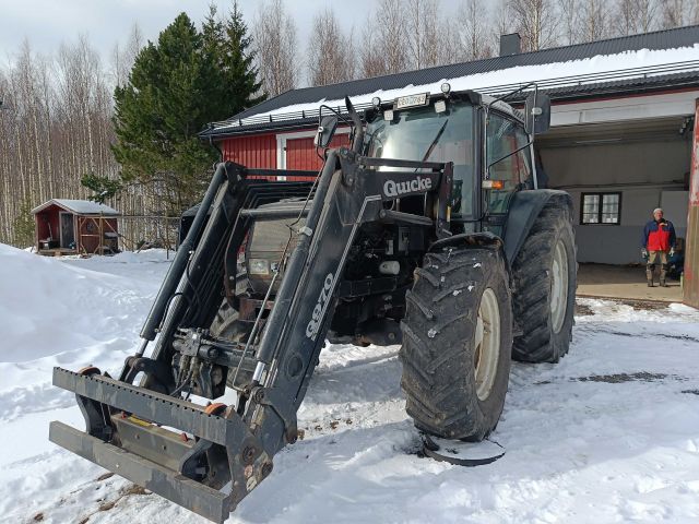 826445-7 Tractor Valmet 6800 -1997