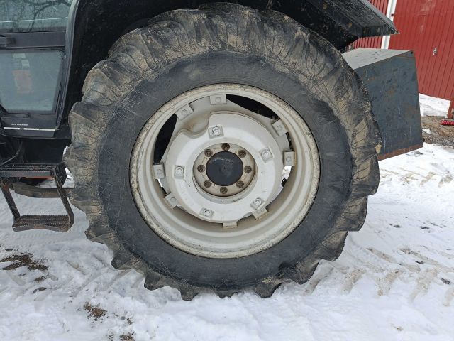 826445-13 Tractor Valmet 6800 -1997