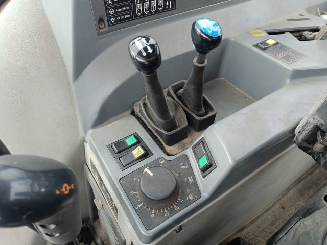 826445-93 Tractor Valmet 6800 -1997