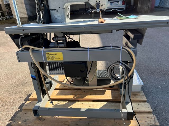 779722-8 Industrial sewing machine Durkopp Adler N291 programmable V720