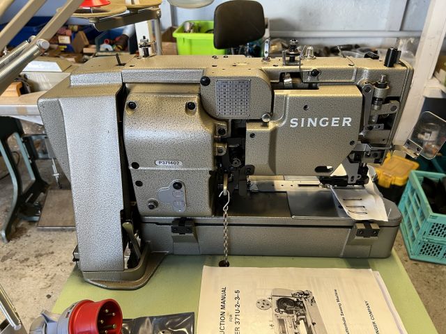 779723-5 Industrial sewing machine Singer 371U pin machine