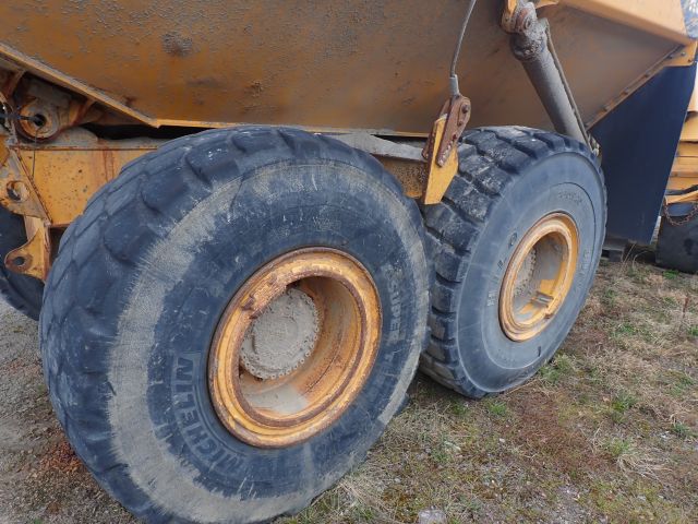 894655-18 Dumper volvo A25D