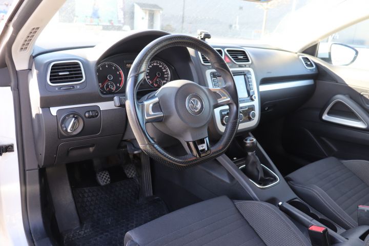 853045-9 Volkswagen Scirocco 1.4 TSI - 2010